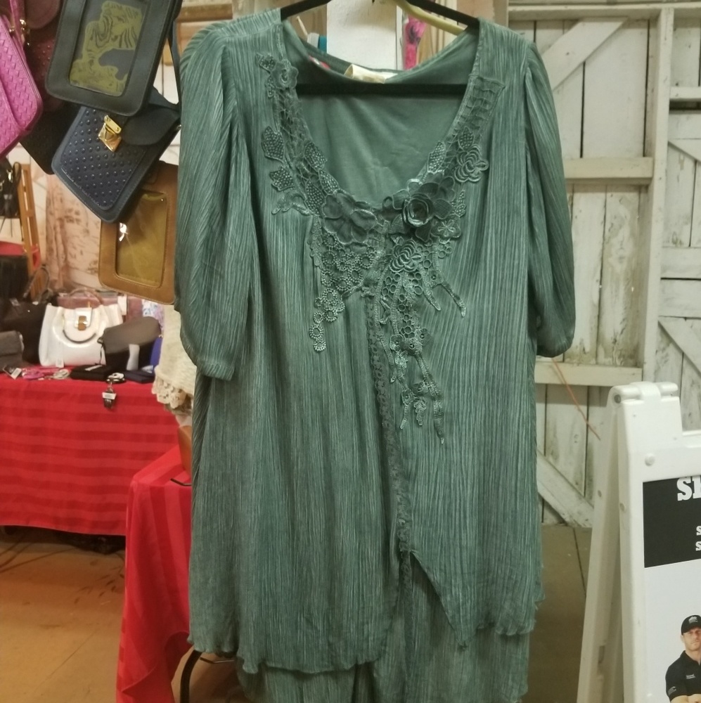 Green top